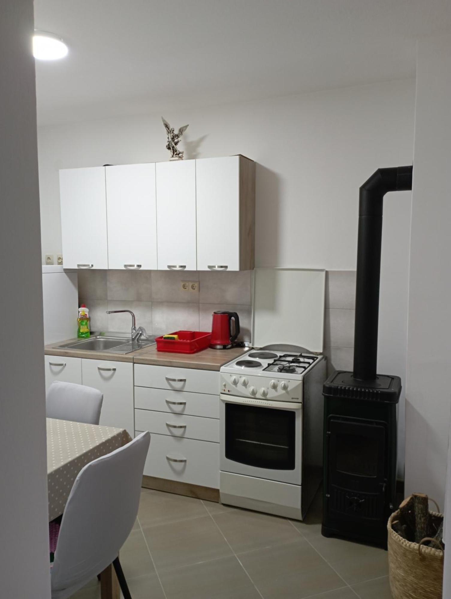 Apartmán Luce Kijevo Exteriér fotografie