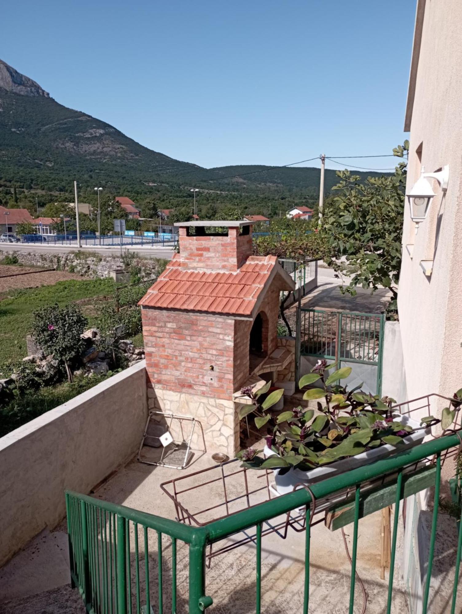 Apartmán Luce Kijevo Exteriér fotografie