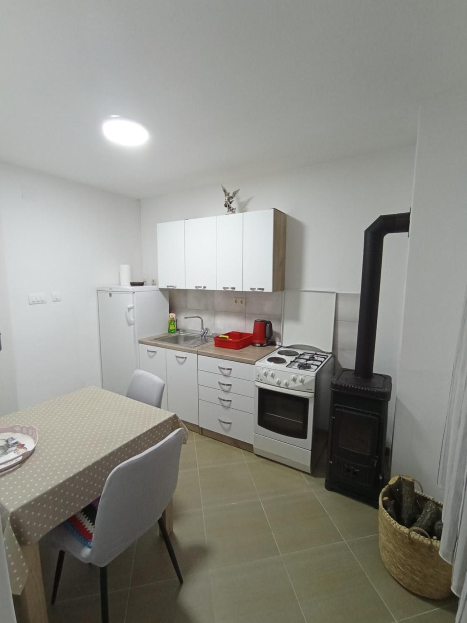 Apartmán Luce Kijevo Exteriér fotografie